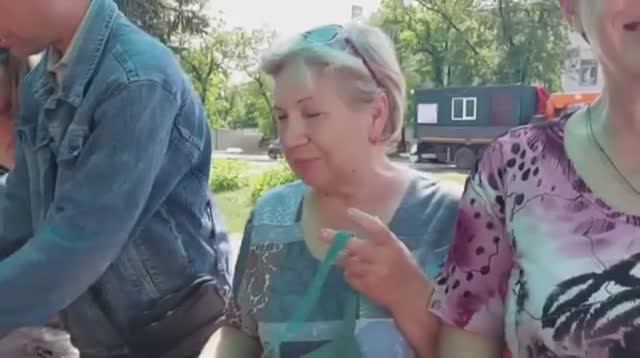 Пермские волонтеры готовят и раздают еду нуждающимся жителям Донбасса