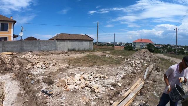 Стройка в Крыму. Пгт Черноморское