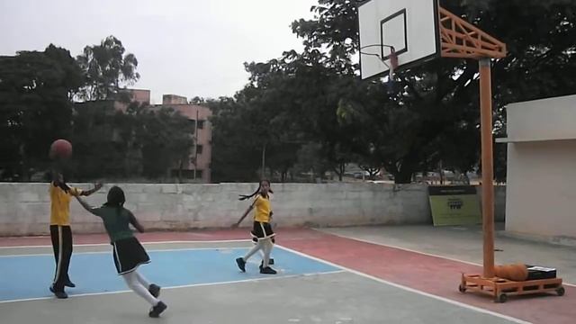 BASKETBALL GIRLS