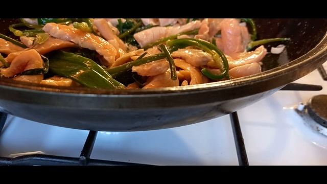 Домашний VLOG/Сегодня Паста ИТАЛЬЯНСКАЯ с нотками КАЗАХСТАНА/Как ХранюКЛУБНИКУ в свежем виде на ЗИМ