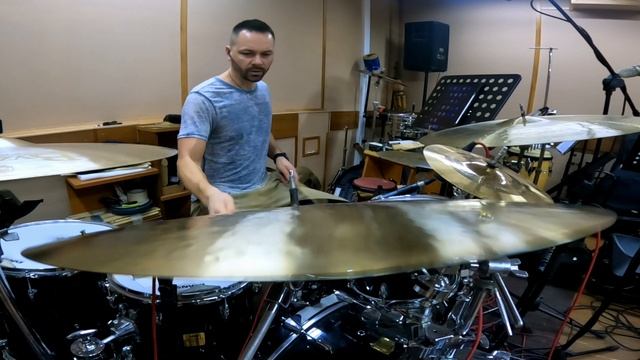 Мой новенький Meinl Byzance Flat Jazz Club Ride 22”