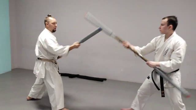 Shiai bo kumite training (free fighting with bo (Kun) sticks) 試合棒組手 (しあい:ぼう:組手) the Okinawan Kobudo