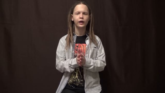 FAQ Сессия №4 [Стоит ли учить гаммы и муз. теорию?; Как заниматься без гитары?]