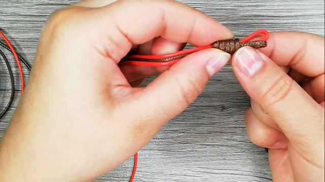 Скользящий узел/Как завязать крепление узел на браслете | How to tie a secret knot on a bracelet