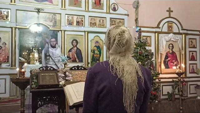 Чтение Апостола и пение Аллилуария на Литургии Рождества Христова