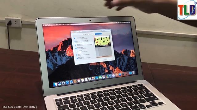 Đến Tận Nhà Giao Chiếc Macbook Air 13 Inch 2017 Pin Dùng 12H Cho Em Hằng