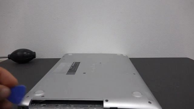 Как заменить аккумулятор для ноутбука Dell Vostro 15-5000 Original quality
