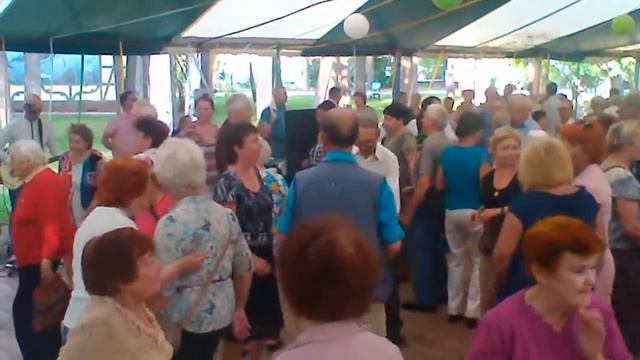 БУКЕТ ИЗ БЕЛЫХ РОЗ