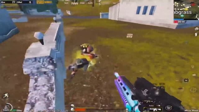 1 HP? against 2 SQUADS : IPAD 9 : solo vs squad : LIVIK : PUBG MOBILE