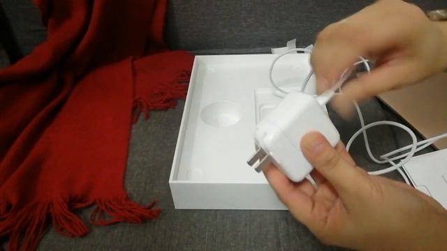 UNBOXING MACBOOK AIR 2020 (Gold 256gb) +Set up & Specifications