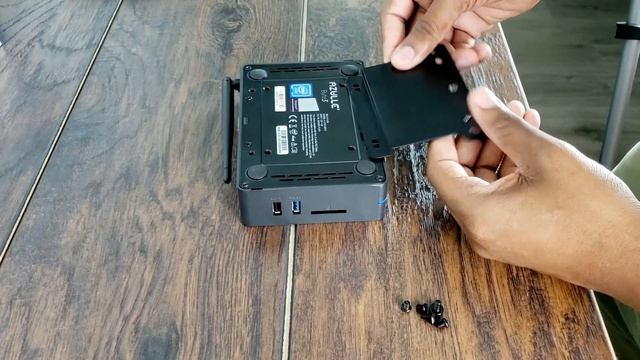 Mount Your Mini PC Using a VESA Mount | Azulle's Mini PCs