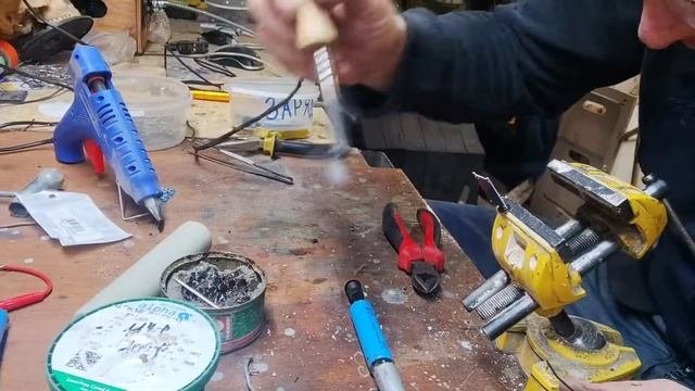 Мини гравер из зубной щетки