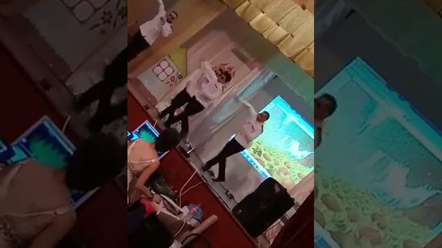 Шоу балет 13! Очень круто!   Мне понравилось очень!  День села   в котором я живу ето Болгарка