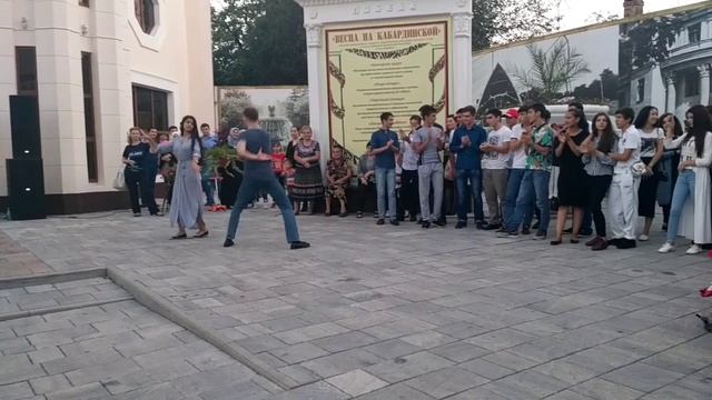 Танцы. КБР. Нальчик.  Арбат