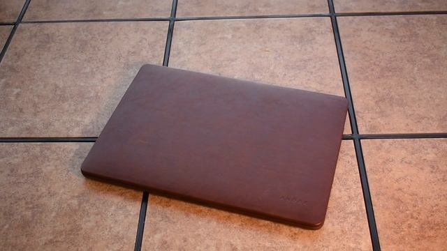 The BEST leather MacBook Pro Case! | Andar Helm Review