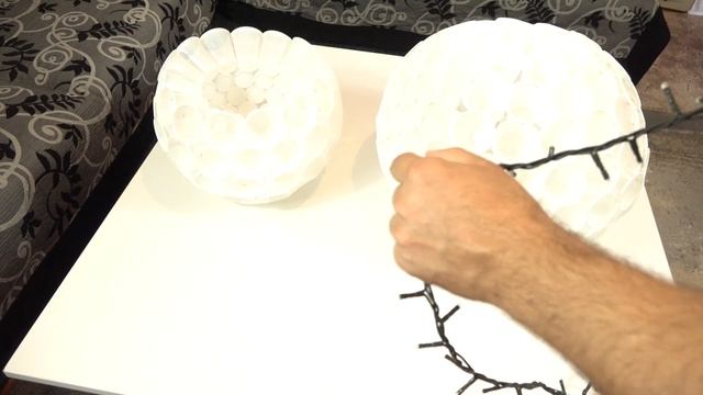 Snowman Made of Plastic Cups снеговик из пластиковых стаканчиков
