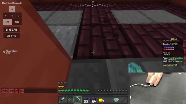 This Mouse Has A BUILT-IN FAN?!? (Minecraft Bridge & Bedwars)