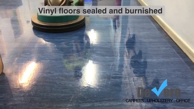 How to polish a Vinyl floor - commercial vinyl floor maintenance