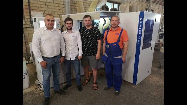 Обратная связь: ведущие технолог и инженер компании LIGA посетили мебельные фабрики Кузнецка!