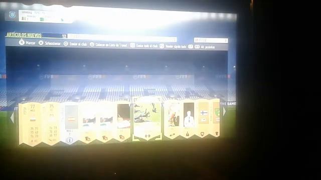 Inicio en FIFA18/ps3/ hay ICONOS ?