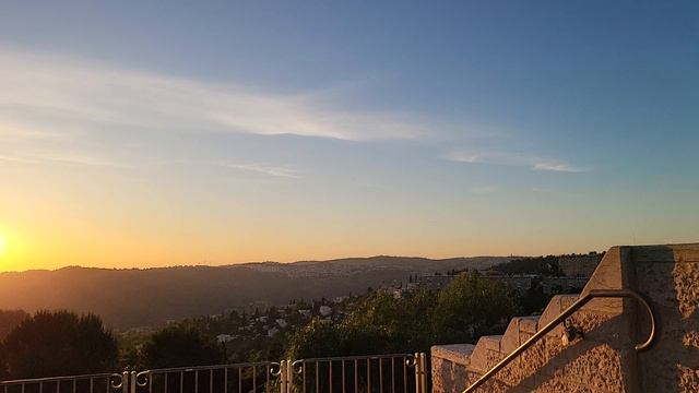 Благодать святынь из Святого Иерусалима - наш душевный разговор с вами - на закате солнца над горами