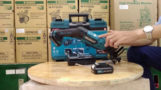 Review Máy cưa kiếm dùng pin Makita JR105DSAE , chính hãng LH:0888936279