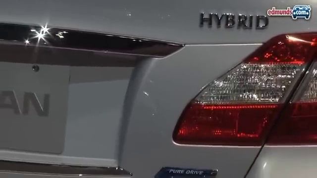 Nissan Fuga @ 2009 Tokyo Auto Show