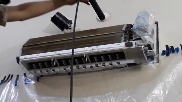 Hair 1.5 ton dc inverter full service simple at home / clean indoor and outdoor unit ups model