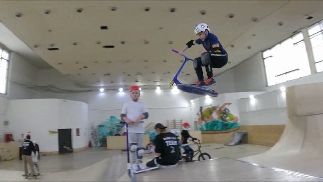 Жесткие трюки через fun box фан бокс от Пети