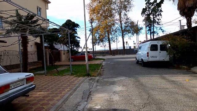 ЛАЗАРЕВСКОЕ СЕГОДНЯ ?СОЧИ. ул.Добролюбова в ноябре!
