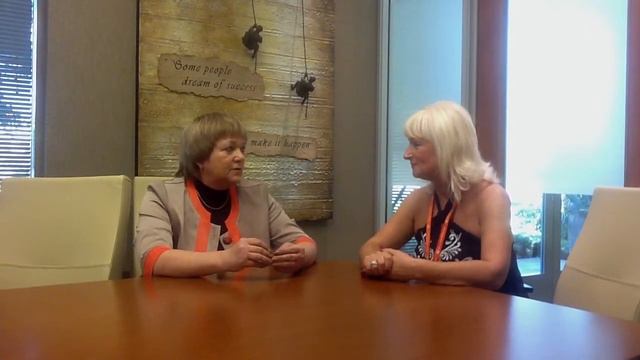 ОЛЬГА САБЕЛЬНИКОВА (РОССИЯ) В ОФИСЕ ЛАЙФ ФАРМ ГЛОБАЛ