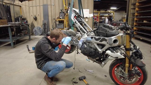 Aprilia Snowbike Teardown / Episode 2