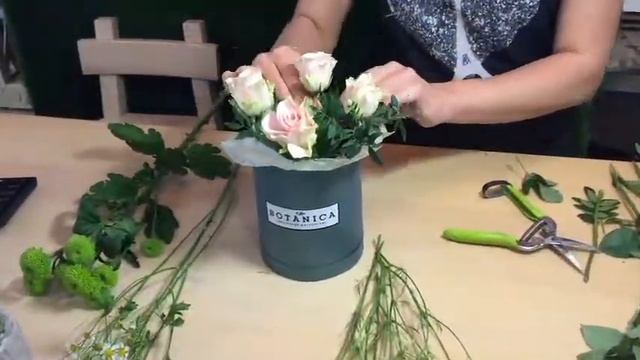 Создание букетов в мастерской BOTANICA