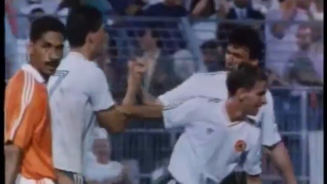 Ireland 1 - 1 Holland ::: World Cup 1990 ::: HD
