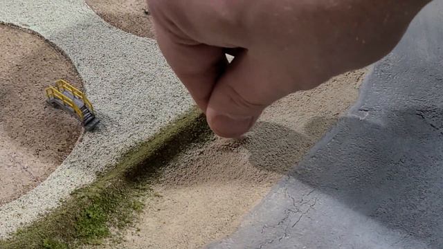 N Scale - Layout Update 22 - Details And Static Grass For Refinery