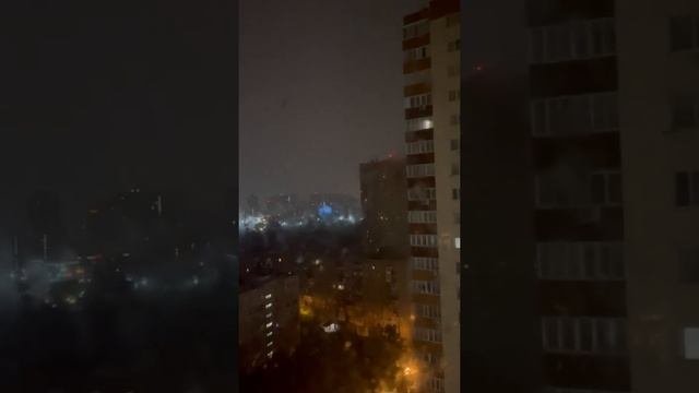 Попадание молнии в дом  в Москве в ночь с 9.07.2022 на 10.07.2022