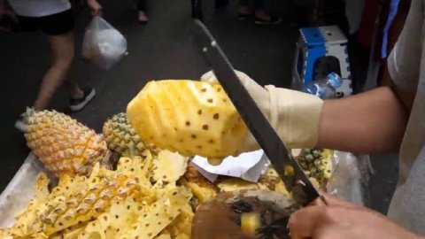 Удивительные навыки резки ананаса - тайская уличная еда