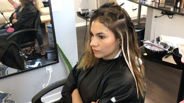 Homebre To Balayage // Easily Blend Stripey Highlights With Gorgeous Results // Daniella Benita