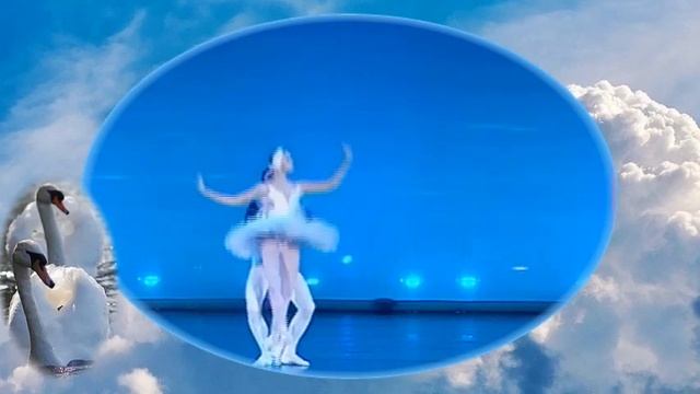 Димаш Кудайберген - Любовь уставших лебедей  Безумно красивый голос!  Его можно слушать вечно!