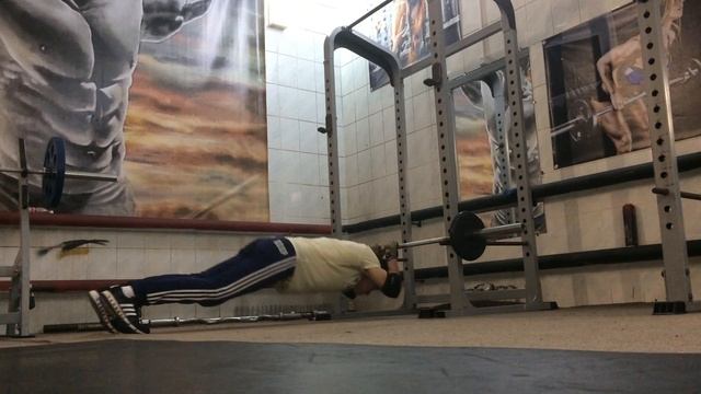 Упражнения на трицепс, workout, тренировка, воркаут.