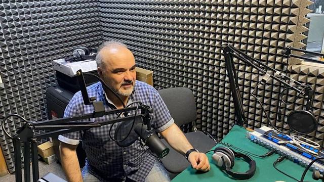 Дмитрий Варшавский лидер группы Черный кофе! Звёздная гостиная  Виктора Тартанова на радио ВОС