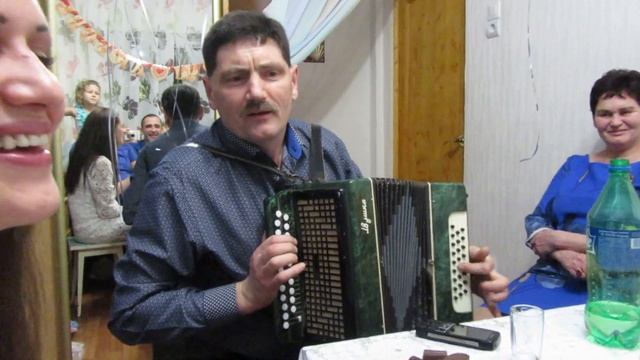 частушки весёлое застолье)