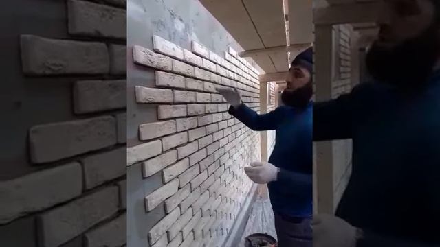 Как правильно выложить искусственный камень?