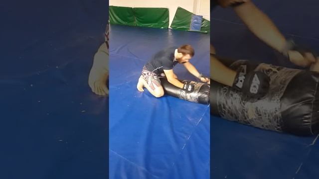 Ильяс Якубов на тренировке