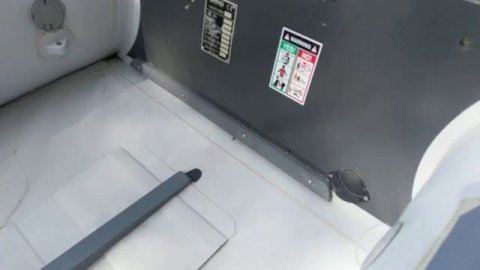 Жорстке днище та кіль на ПВХ човен своїми руками.Handmade Hard bottom and a keel for PVC boat