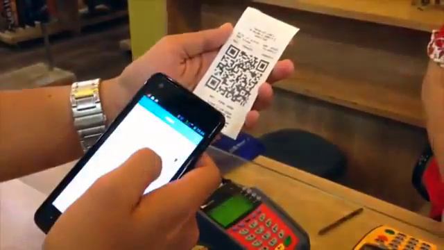 Pay with QR Code in department store