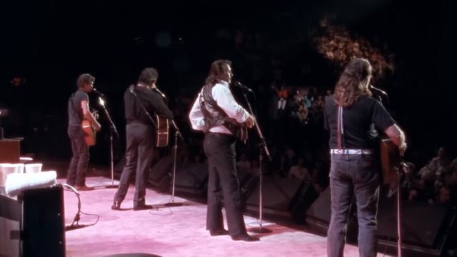 The Highwaymen - On the Road Again American Outlaws: Live at Nassau Coliseum 1990