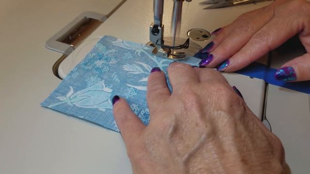 Spinning Stars Blue Metallic Quilt!