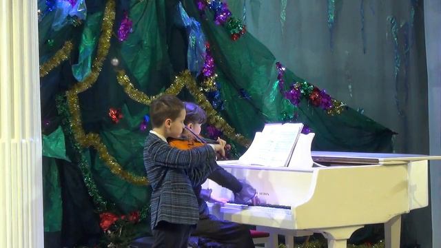 Концерт Муз. Школы от 22.12.21 - класс скрипки
