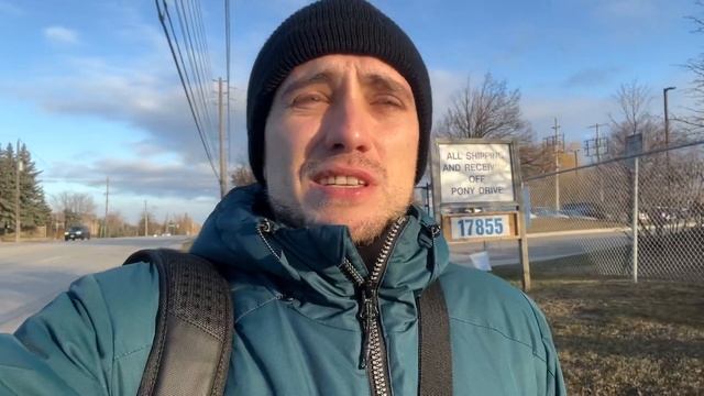 Поиск первой работы в Канаде без знания английского языка. Реально?